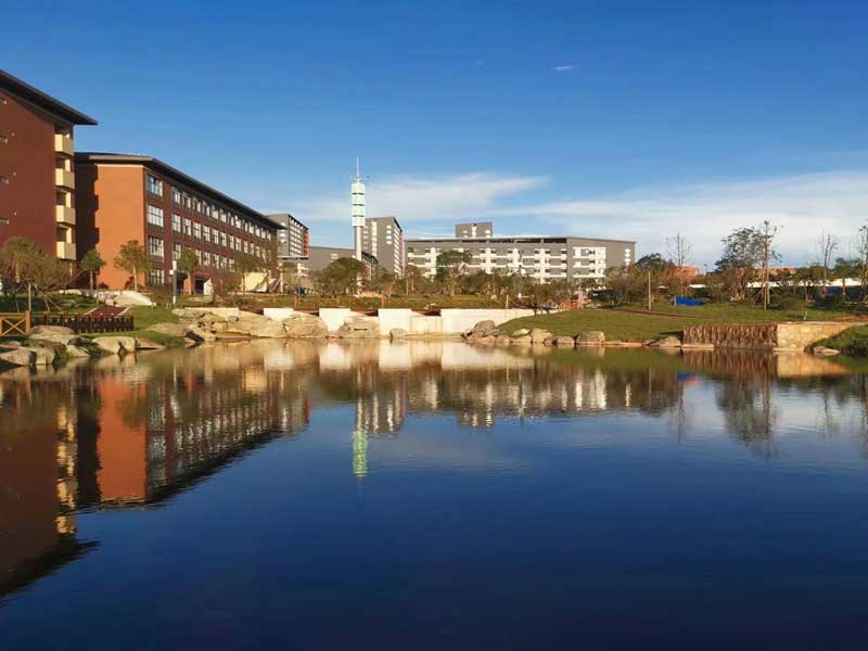 云南财经大学中华职业学院